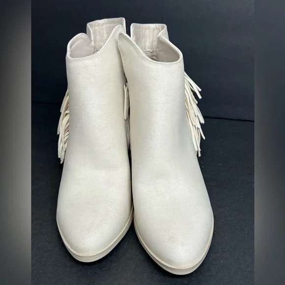 Altar'd State Fringe Suede Booties Women Size 9M - Picture 6 of 10